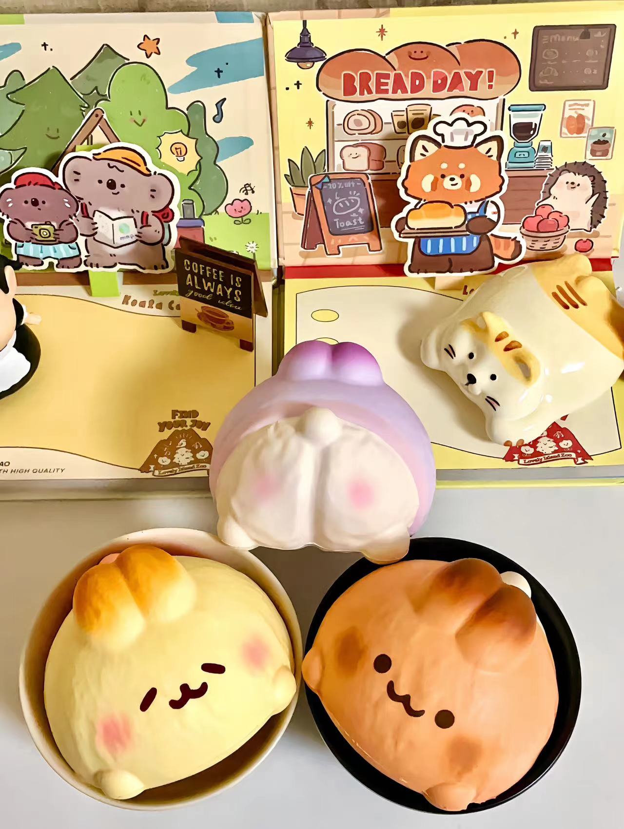 Kiibru Rabbit Bun Squishy